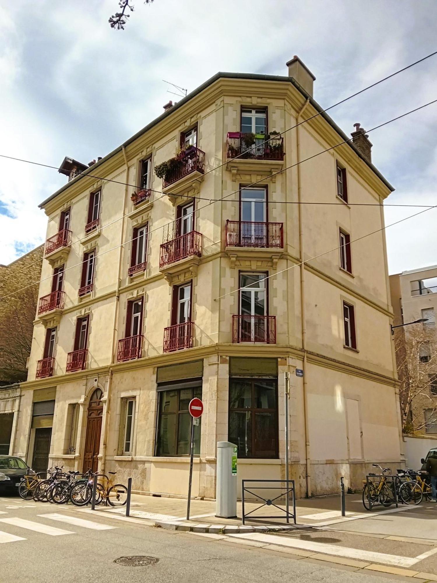101 - Appart Renove Avec 1 Chambre Spacieuse - Tram Et Clinique Mutualiste A 1 Min Grenoble Buitenkant foto