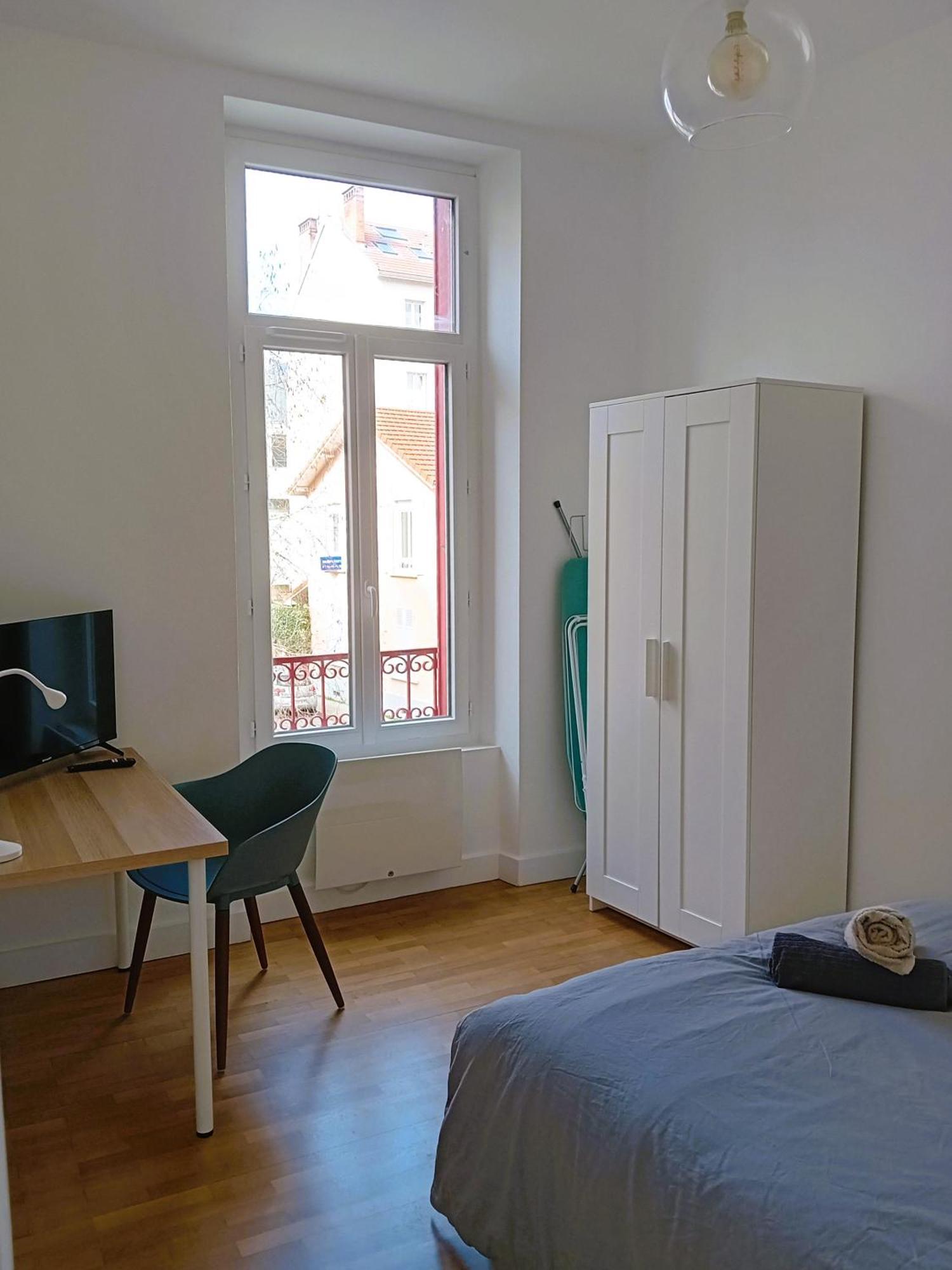 101 - Appart Renove Avec 1 Chambre Spacieuse - Tram Et Clinique Mutualiste A 1 Min Grenoble Kamer foto