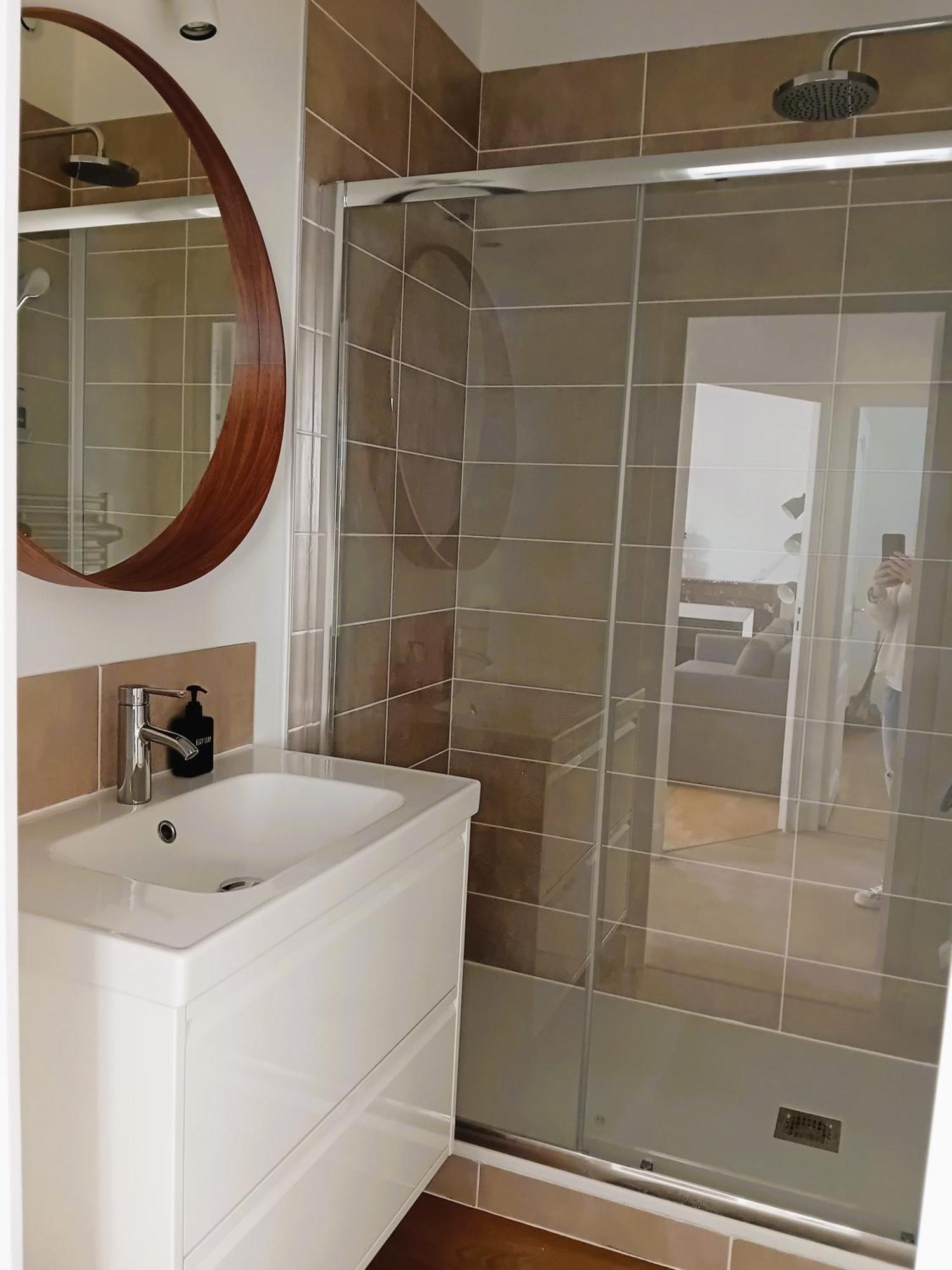 101 - Appart Renove Avec 1 Chambre Spacieuse - Tram Et Clinique Mutualiste A 1 Min Grenoble Buitenkant foto